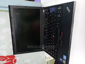 Laptop Lenovo A7 2GB Intel Pentium HDD 320GB