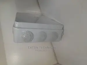 Strong Junction Box