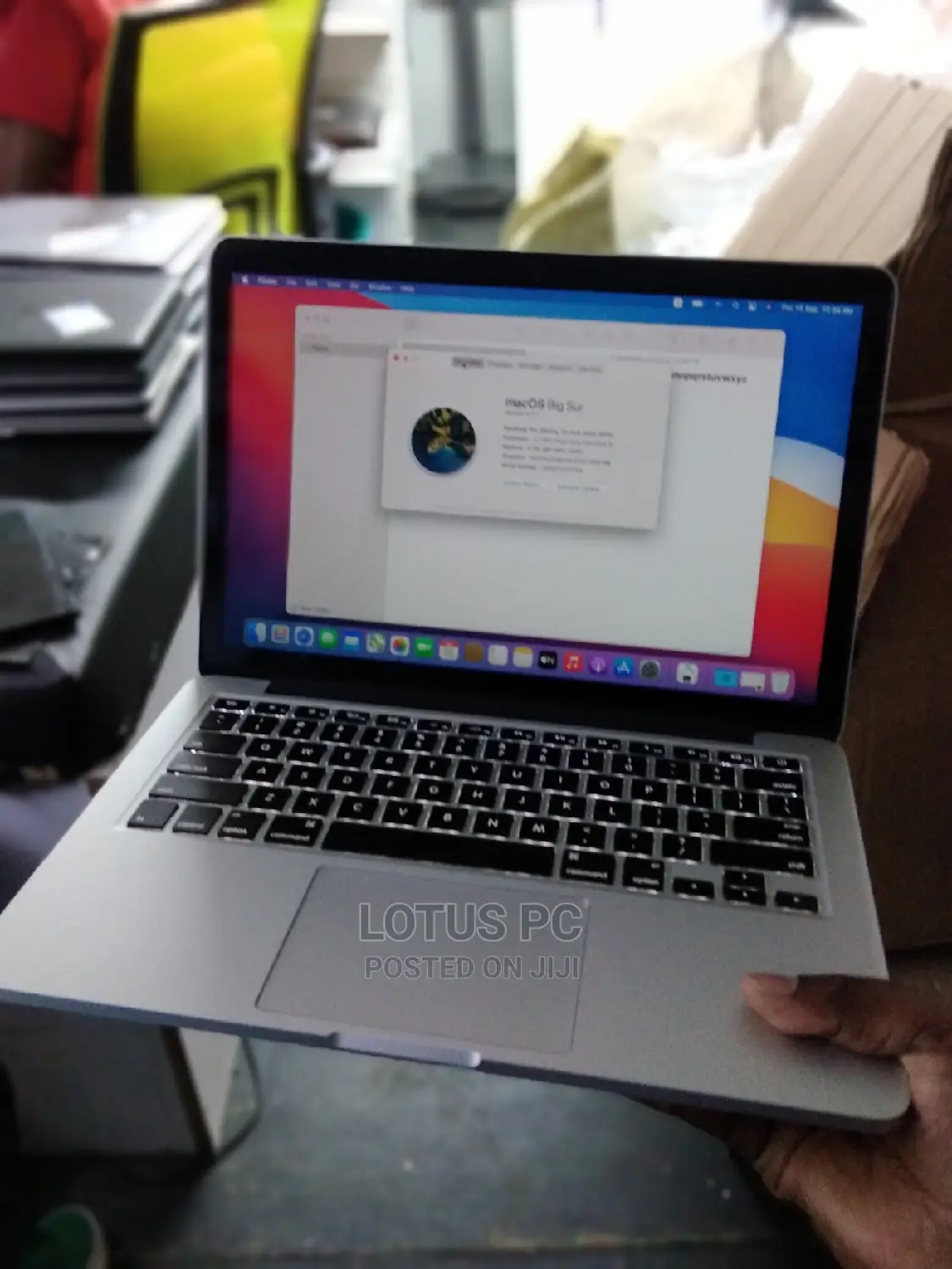 Laptop Apple MacBook Pro 2015 8GB Intel Core I5 SSD 256GB