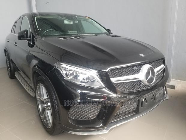 Mercedes-Benz GL-Class 2015 Black - thumbnail 2