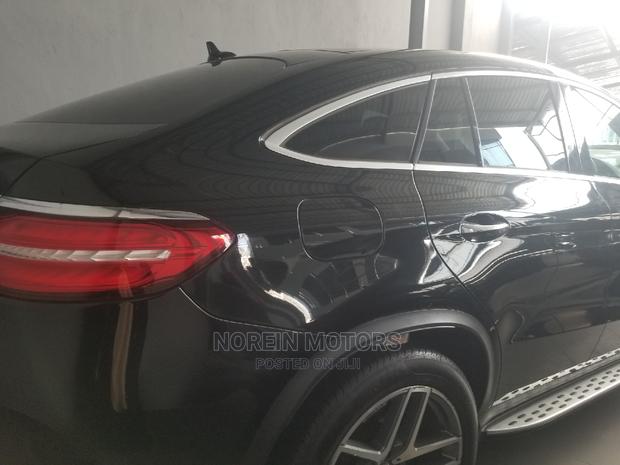 Mercedes-Benz GL-Class 2015 Black - thumbnail 5