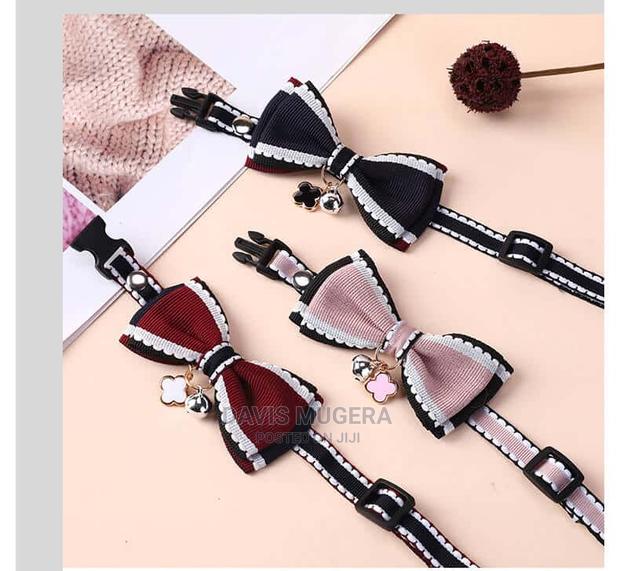 Bold London Bow Tie Cat Collar for Cats Small Dogs - thumbnail 3