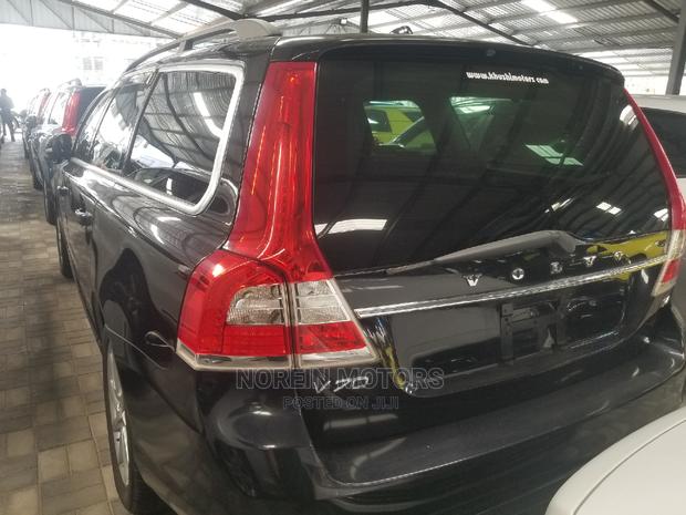 Volvo V70 2013 Black - thumbnail 5