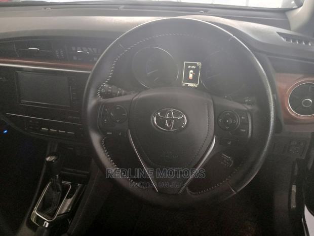 Toyota Auris 2016 Black - thumbnail 3