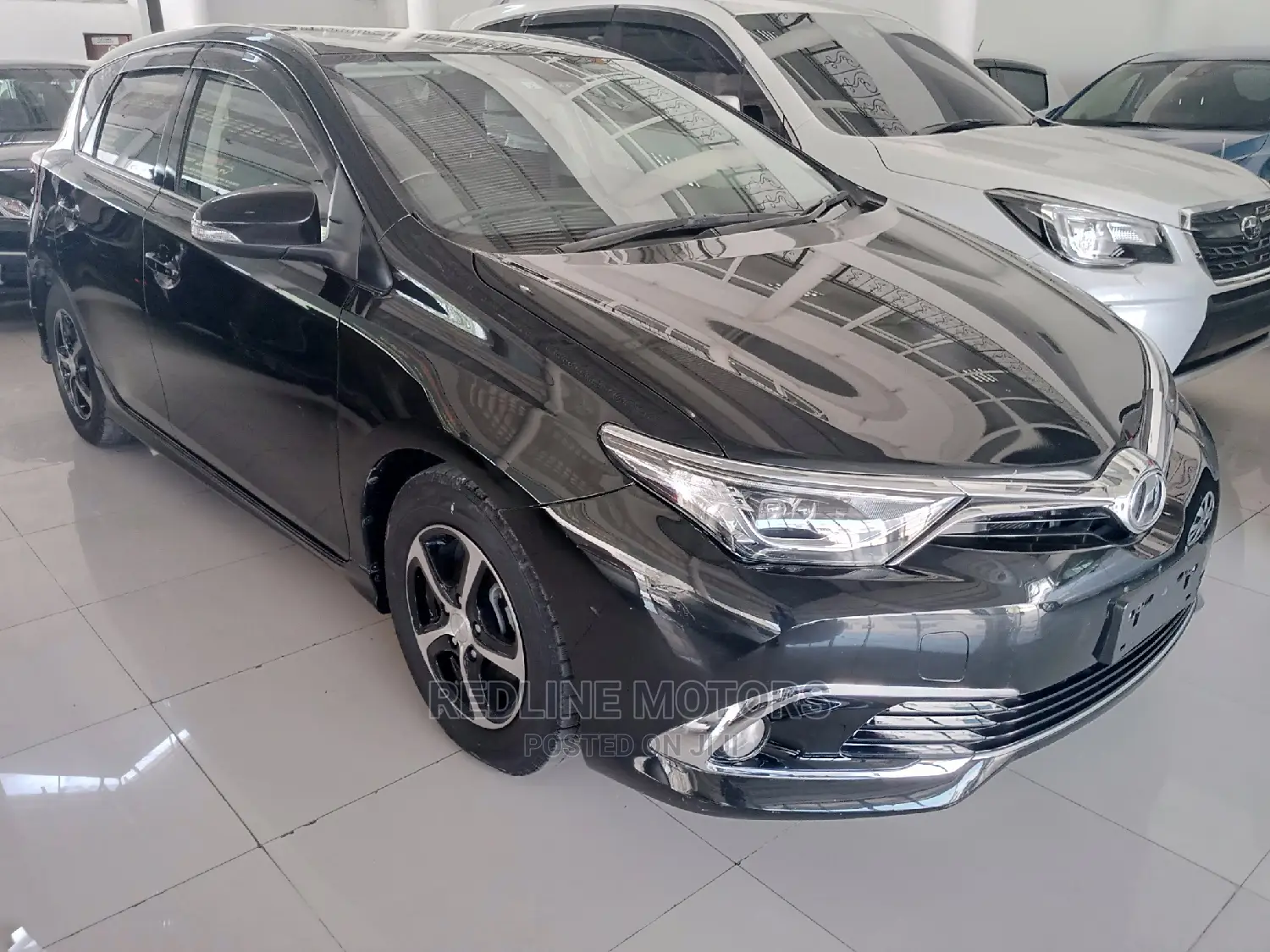 Toyota Auris 2016 Black
