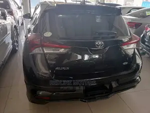 Toyota Auris 2016 Black