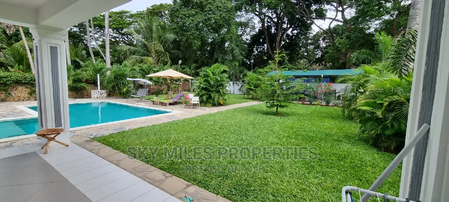 3bdrm Villa in La-Marina Estate, Mtwapa for Sale