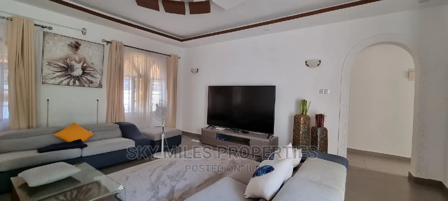 3bdrm Villa in La-Marina Estate, Mtwapa for Sale