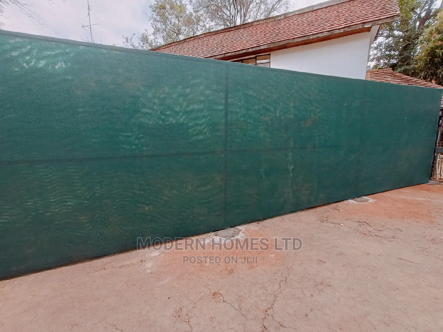 Modern Shade Screen Fences