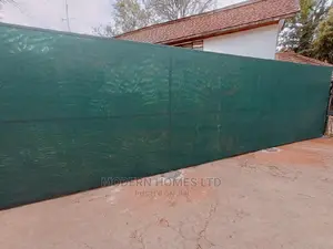 Modern Shade Screen Fences