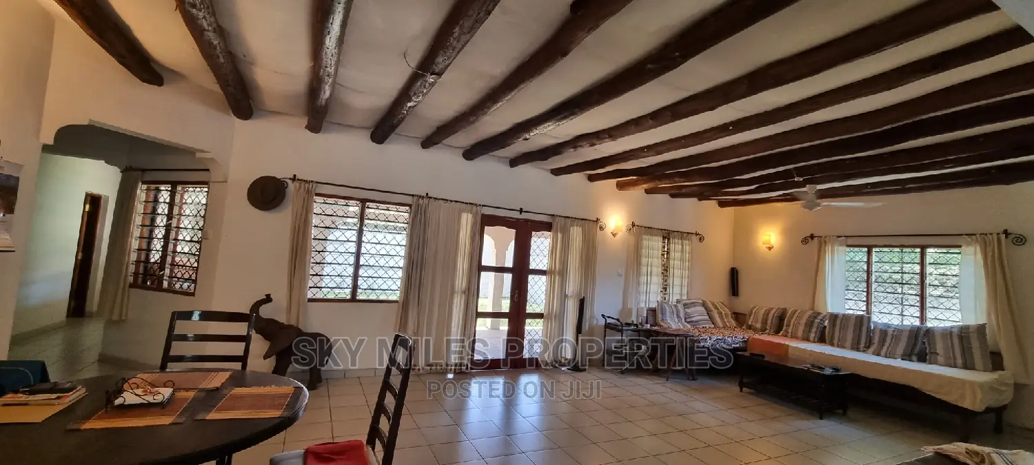 3bdrm Villa in Mtwapa Posta for Sale