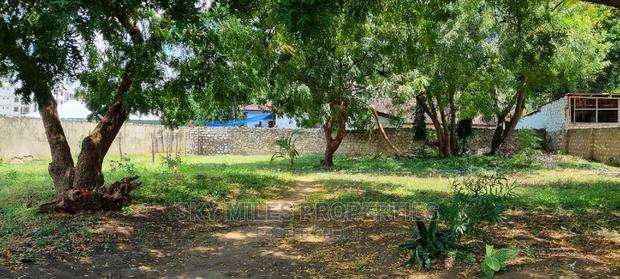 Mtwapa Posta Quarter Plot on Sale Wall Fanced - main view