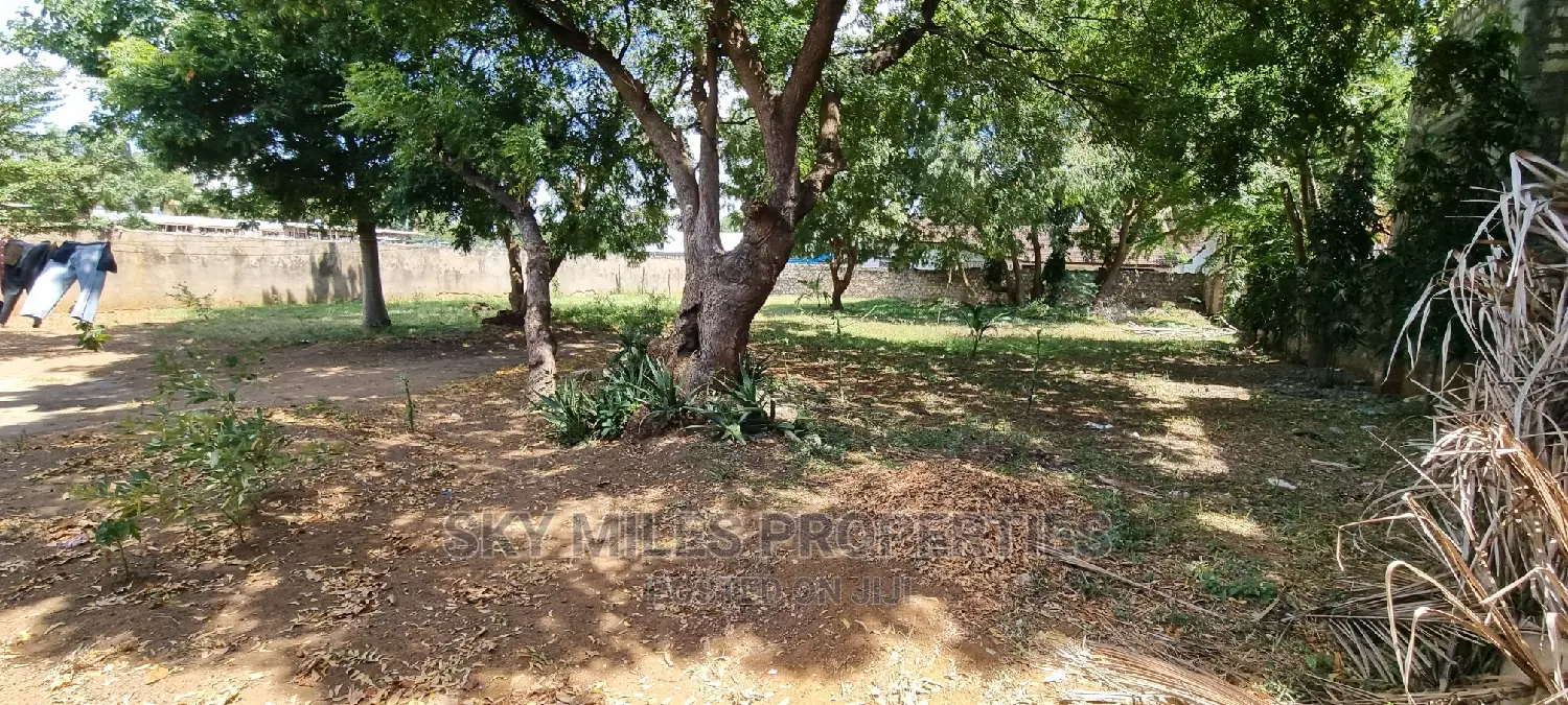 Mtwapa Posta Quarter Plot on Sale Wall Fanced