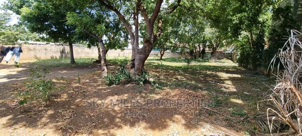 Mtwapa Posta Quarter Plot on Sale Wall Fanced - thumbnail 4