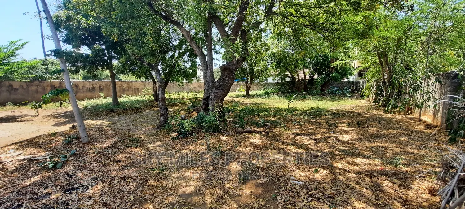 Mtwapa Posta Quarter Plot on Sale Wall Fanced