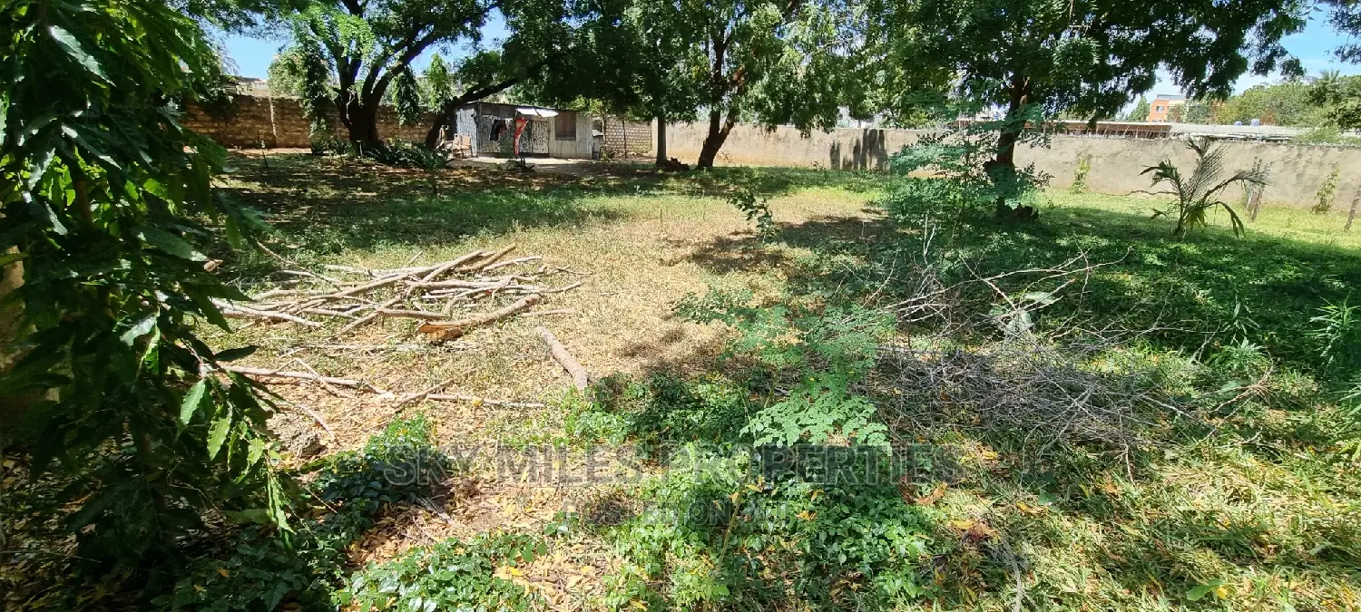 Mtwapa Posta Quarter Plot on Sale Wall Fanced