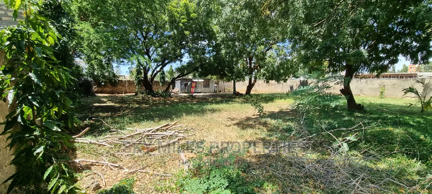 Mtwapa Posta Quarter Plot on Sale Wall Fanced