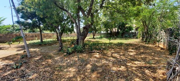 Mtwapa Posta Quarter Plot on Sale Wall Fanced - thumbnail 13