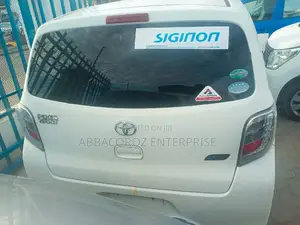Toyota Pixis Epoch 660 AWD 2016 White