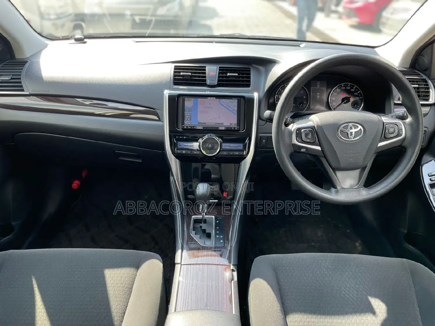 Toyota Premio 1.8 FWD 2016 Silver