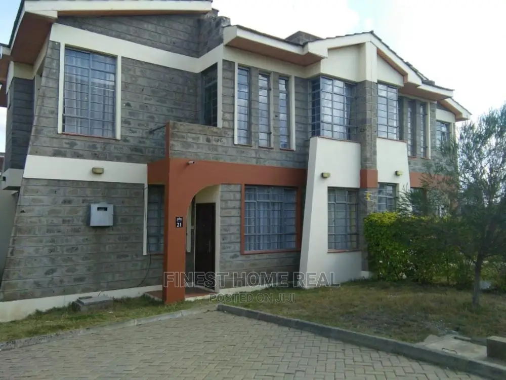 3bdrm Maisonette in Pine City, DayStar Area for sale