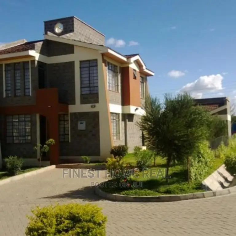 3bdrm Maisonette in Pine City, DayStar Area for sale