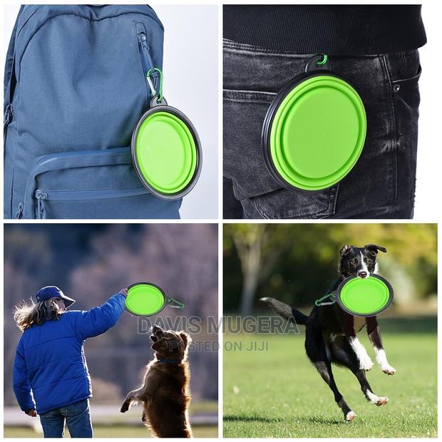 Outdoors Folding and Portable Silicone Dog Bowl - thumbnail 3