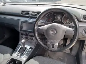 Volkswagen Passat 2016 Off White