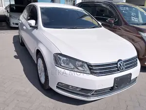Volkswagen Passat 2016 Off White