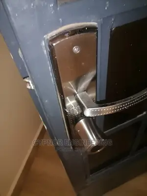 Smart Cylinder Lock for Airbnb