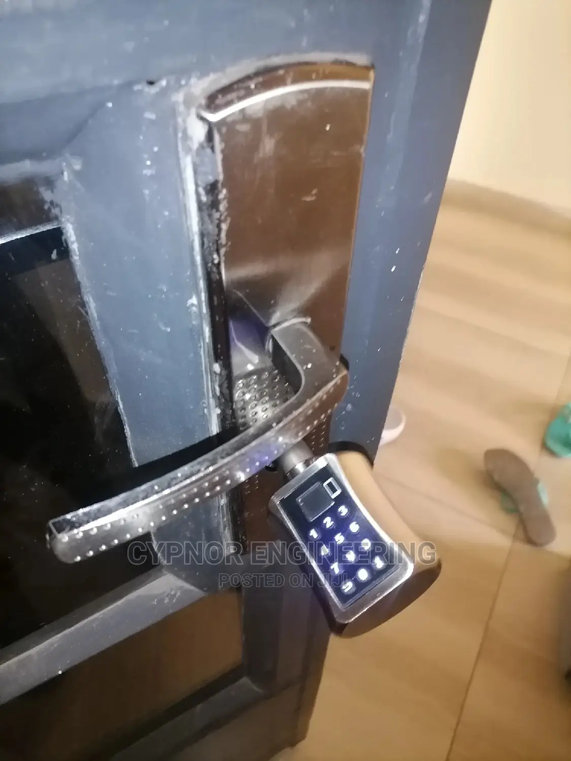 Smart Cylinder Lock for Airbnb