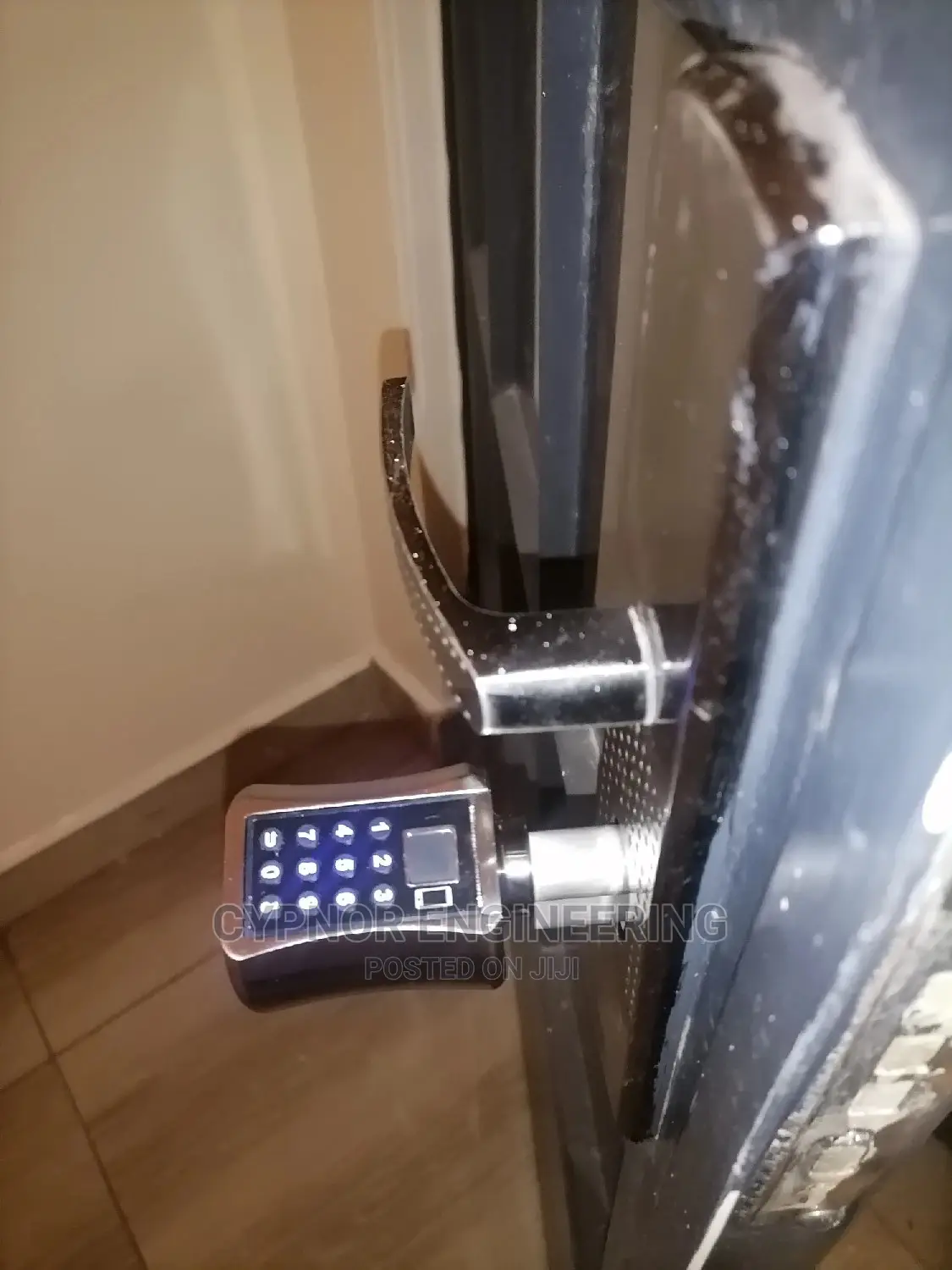 Smart Cylinder Lock for Airbnb
