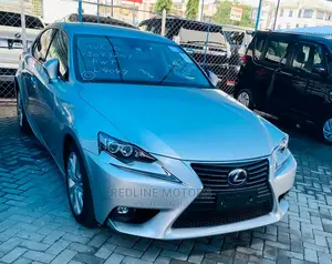 Lexus IS 2016 Silver