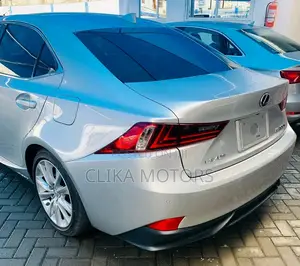 Lexus IS 2016 Silver