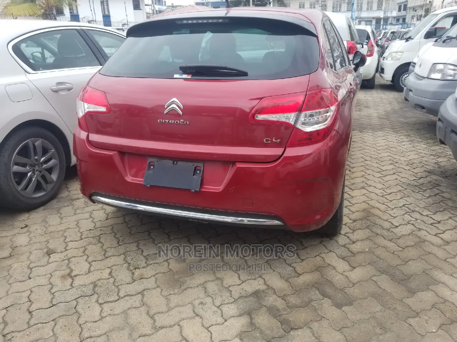 Citroen C4 2013 Red