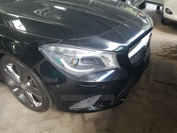 Mercedes-Benz C180 2015 Black - thumbnail 3