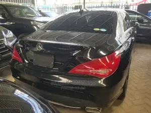 Mercedes-Benz C180 2015 Black