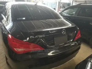 Mercedes-Benz C180 2015 Black
