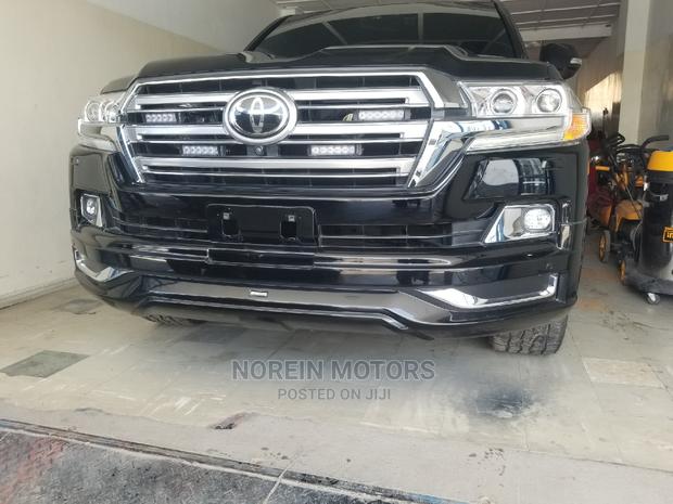 Toyota Land Cruiser 2016 Black