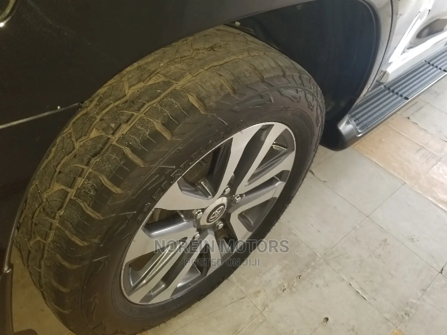 Toyota Land Cruiser 2016 Black