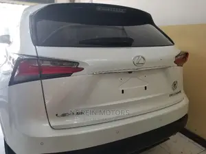 Lexus NX 2015 White