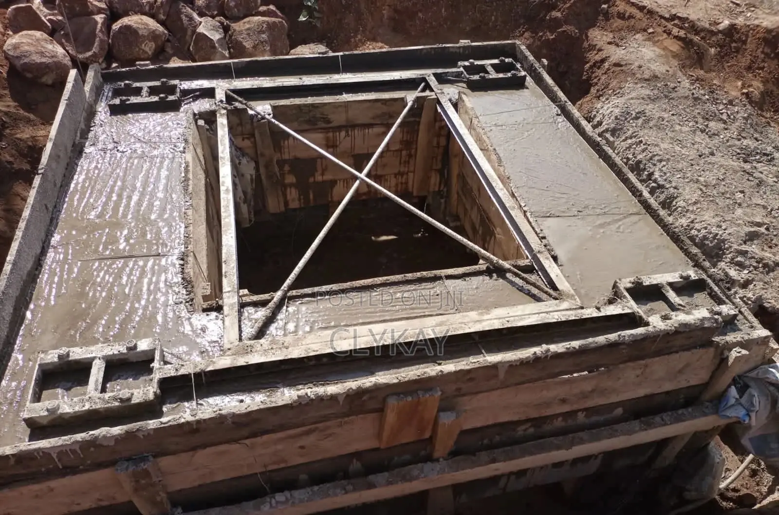 Fabricated Pressed Steel Tank With Raised Steel Tower