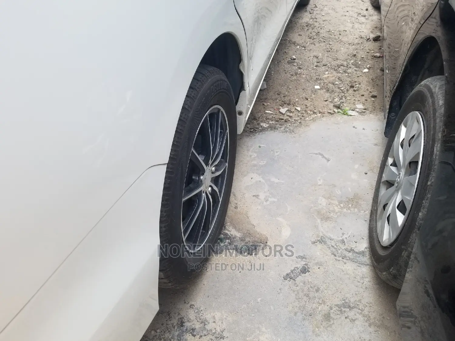 Toyota Noah 2014 White