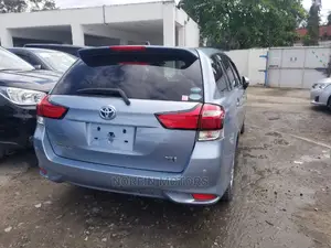 Toyota Corolla Fielder 2014 Blue
