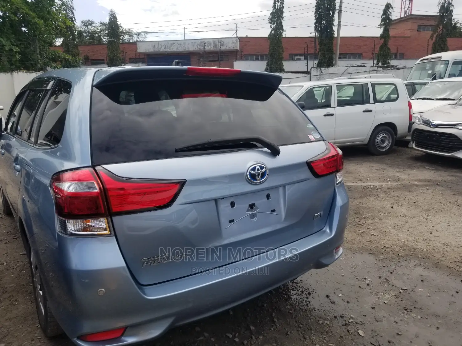 Toyota Corolla Fielder 2014 Blue