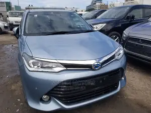 Toyota Corolla Fielder 2014 Blue