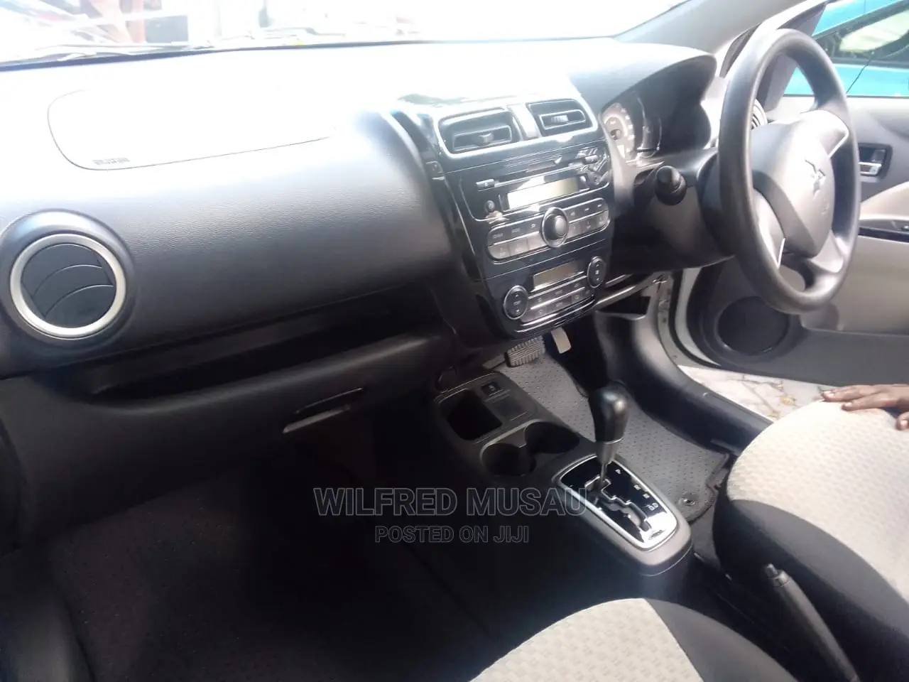 Mitsubishi Mirage 2017 White