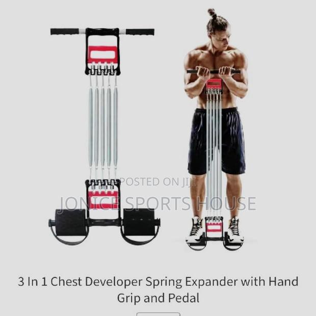 3 N 1 Chest Expander