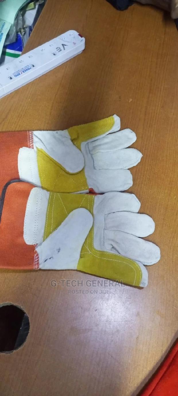 Healthcare Leather Gloves for Gardening Work