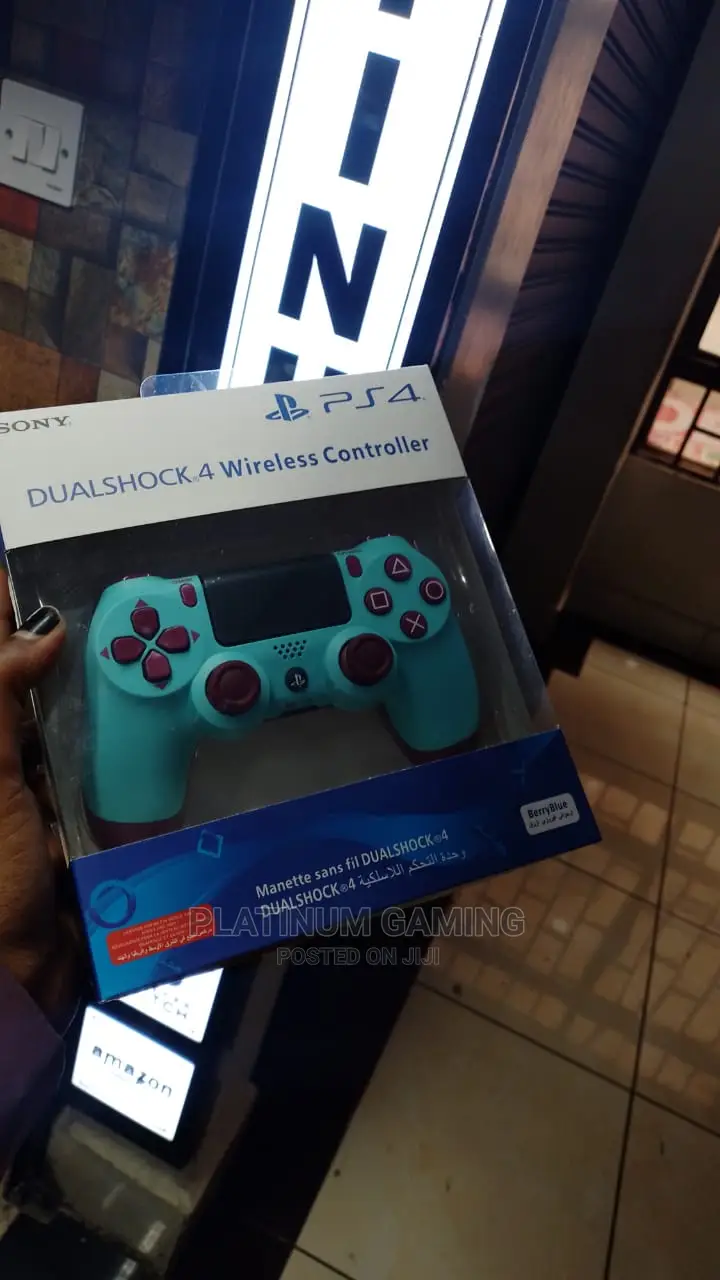 PS4 Controller